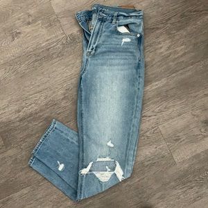 American Eagle mom jeans